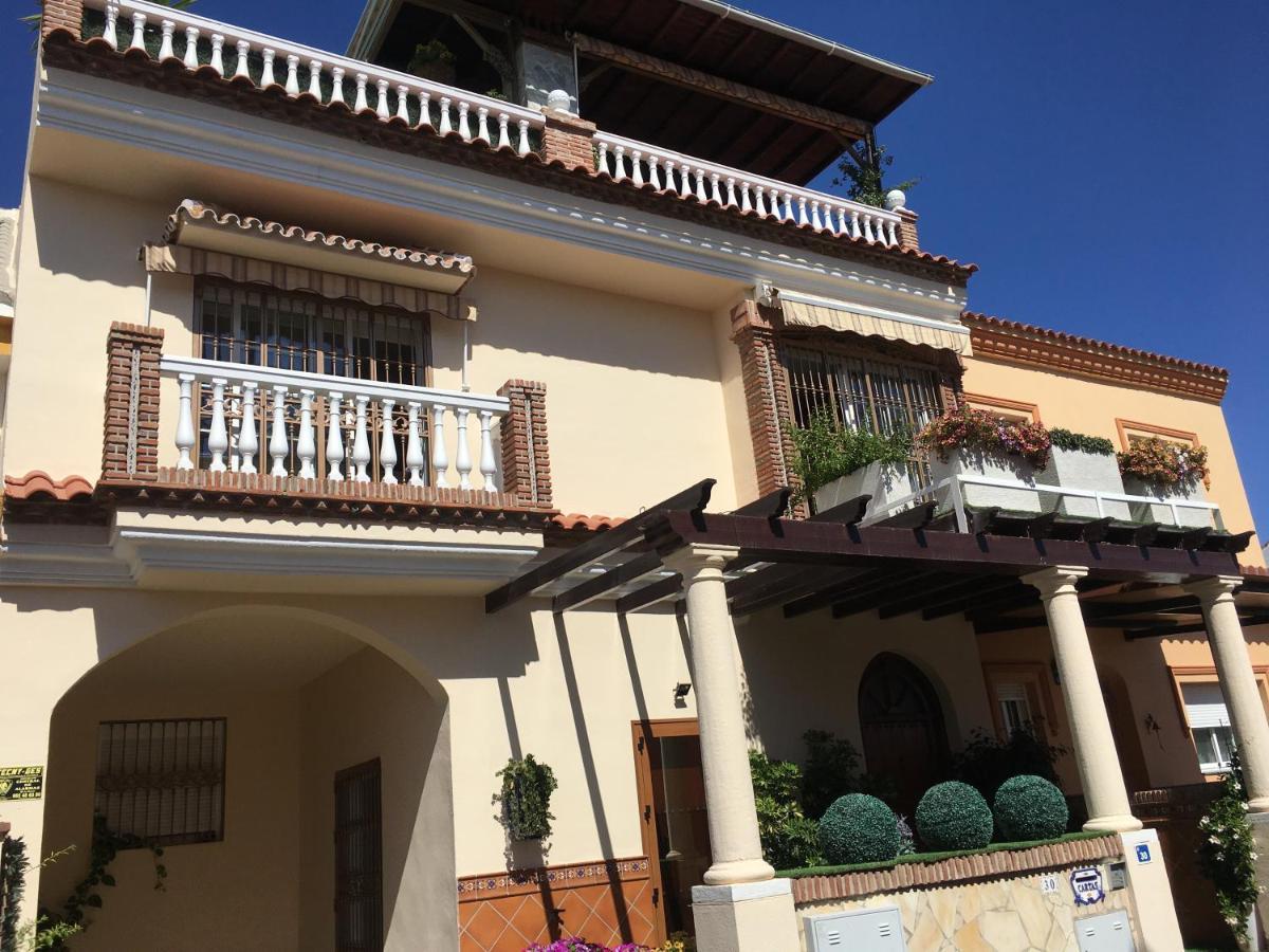 Apartment With Private Patio Fuengirola Exterior photo
